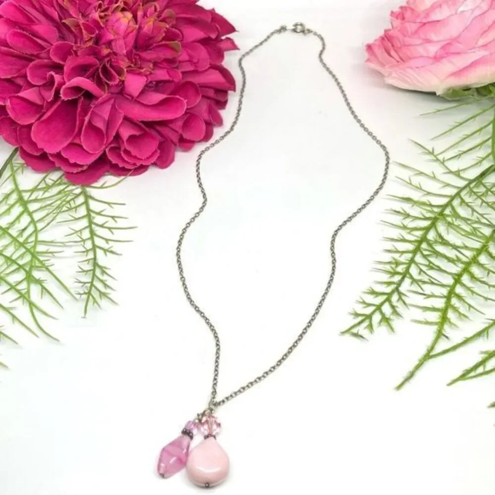VINTAGE⚜️SPUN GLASS Beaded Charm Necklace